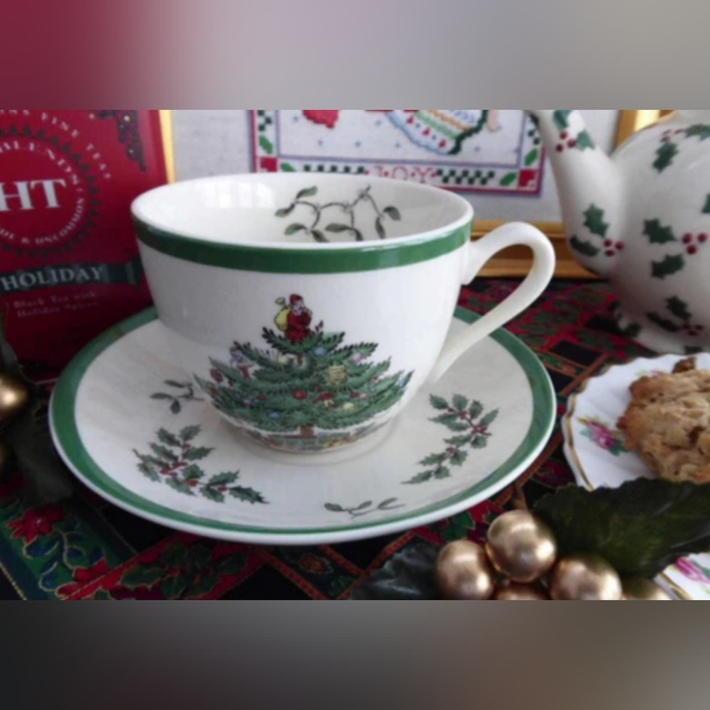 Spode Christmas Tree Coffee Cup & Saucer Made In England Green Trim S3324